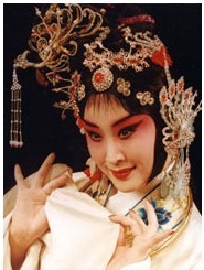北京京劇院京劇《三岔口》《游龍戲鳳》